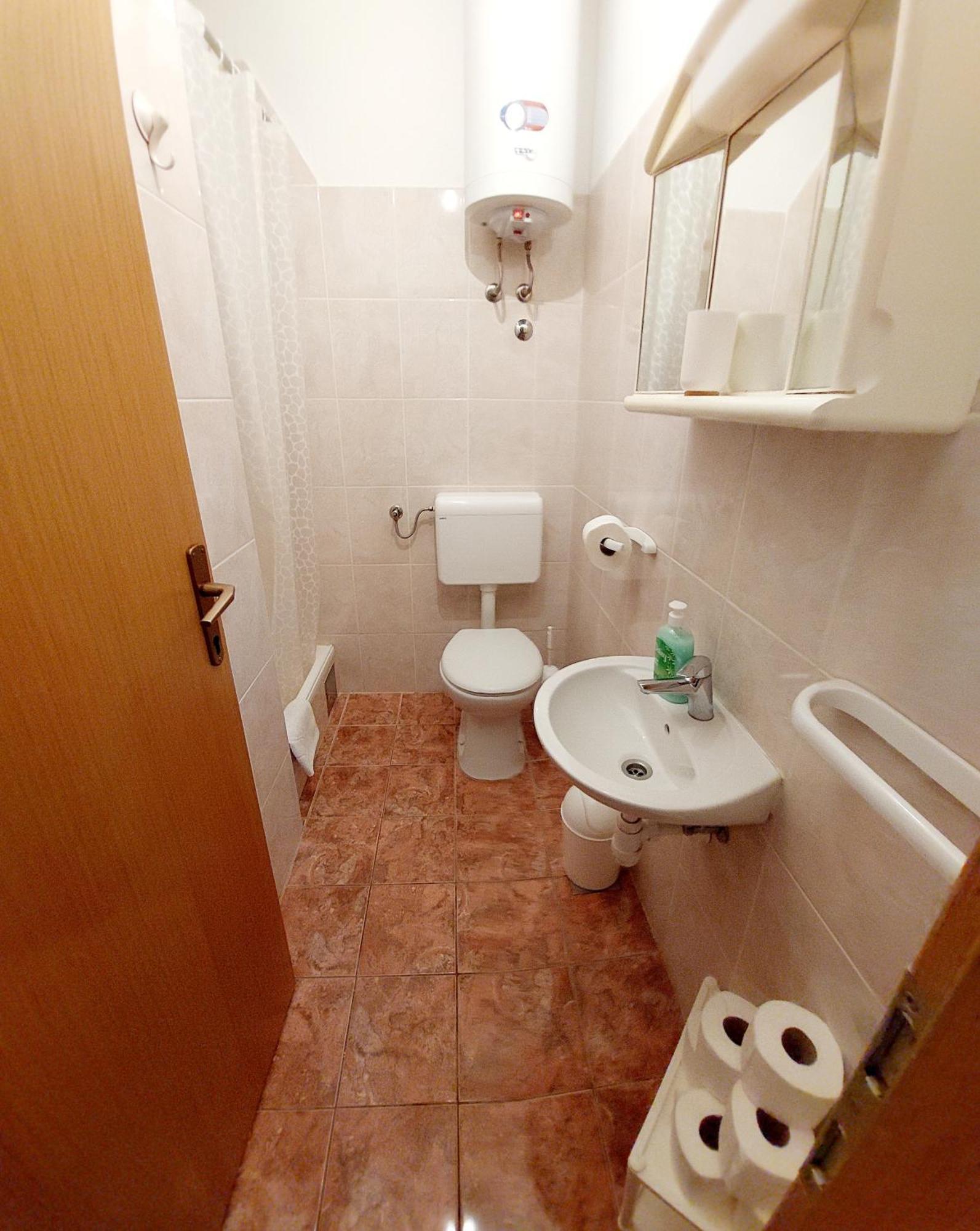Apartman Igor Podgora Exteriör bild